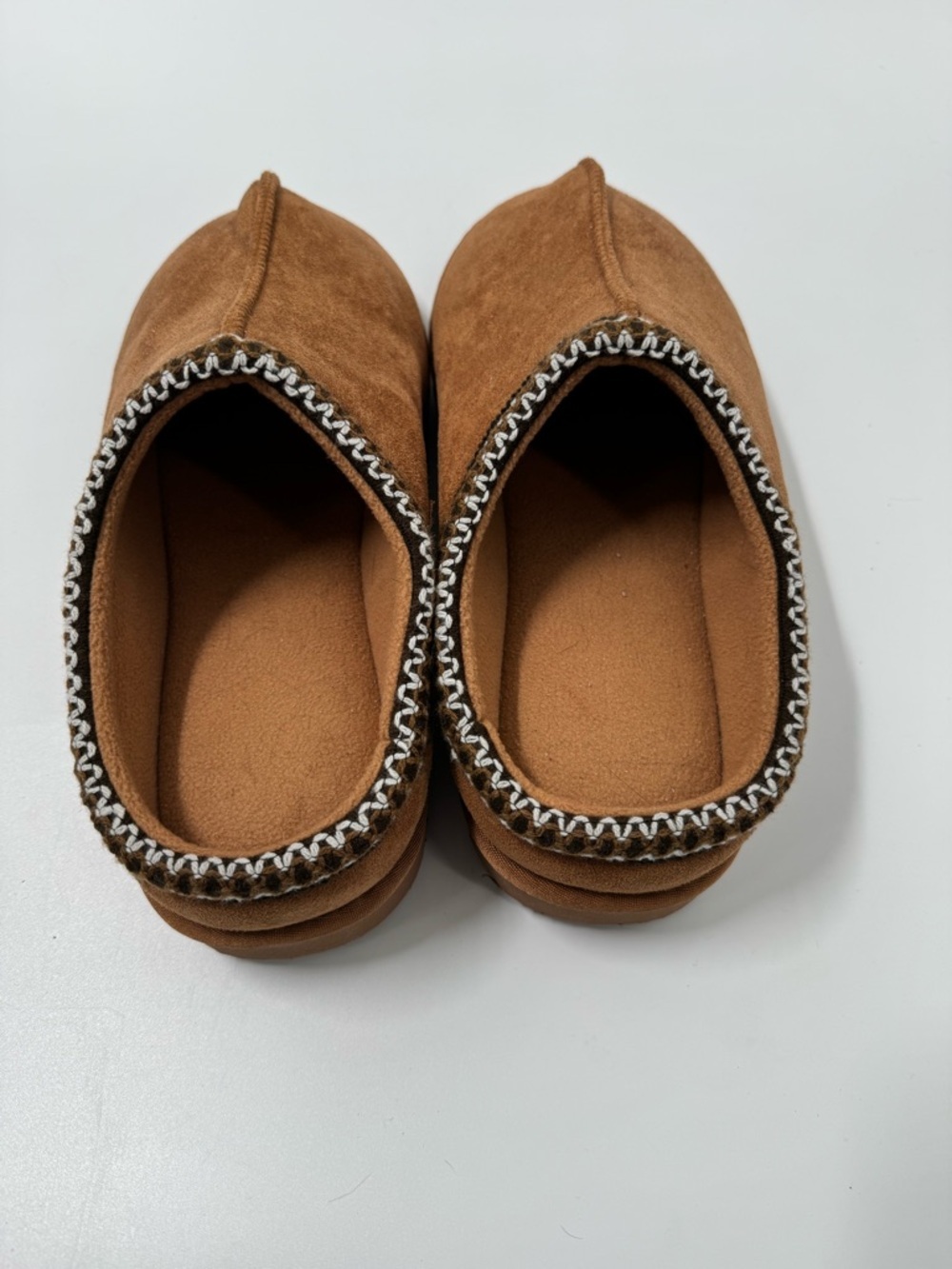 Women’s Unbranded Slippers Size 10 - Picture 3 of 5